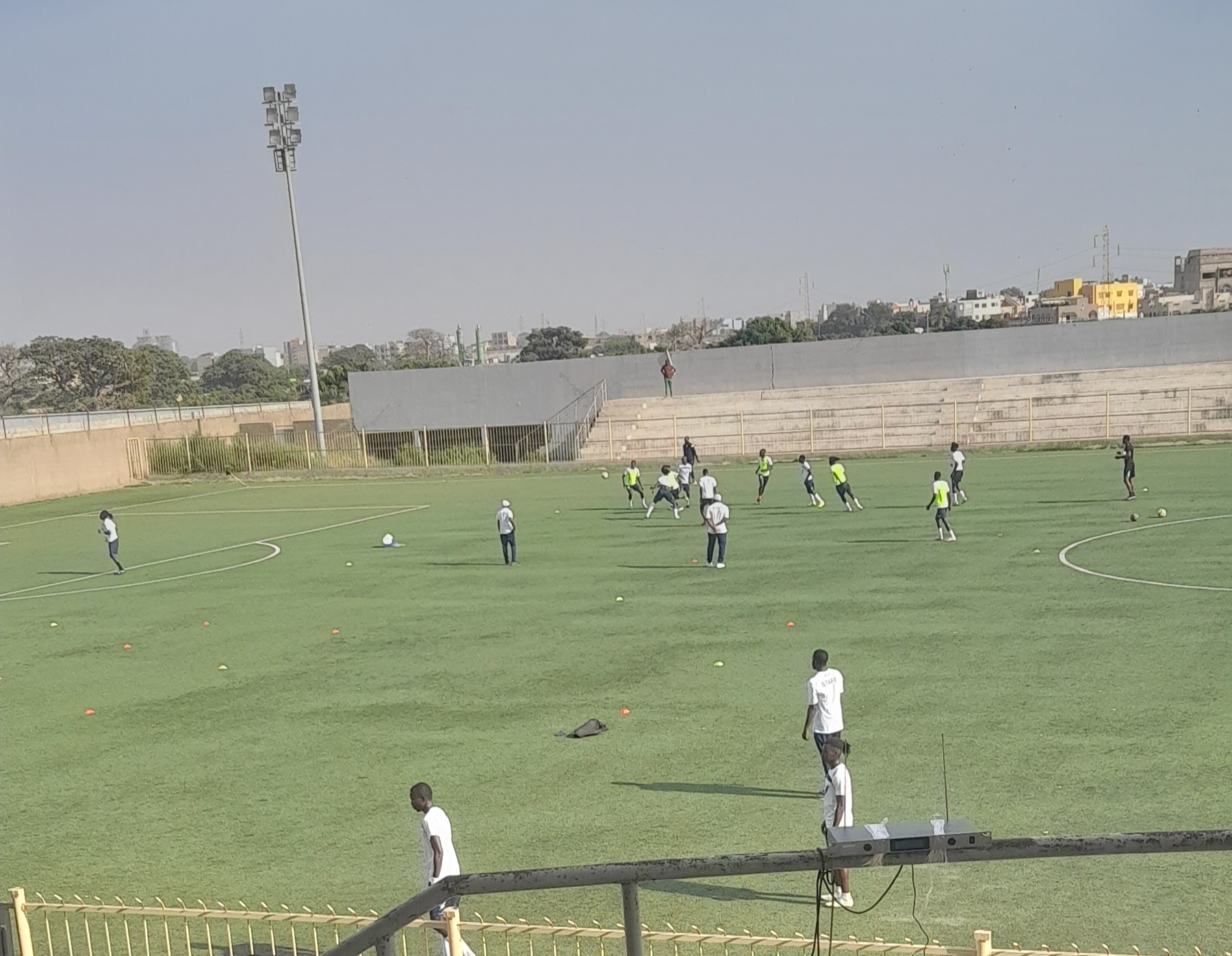 1ère journée Ligue1 : Les résultats avec les voctoires de Diambars, Teungueth FC et Génération Foot et le match nul de l’US Gorée