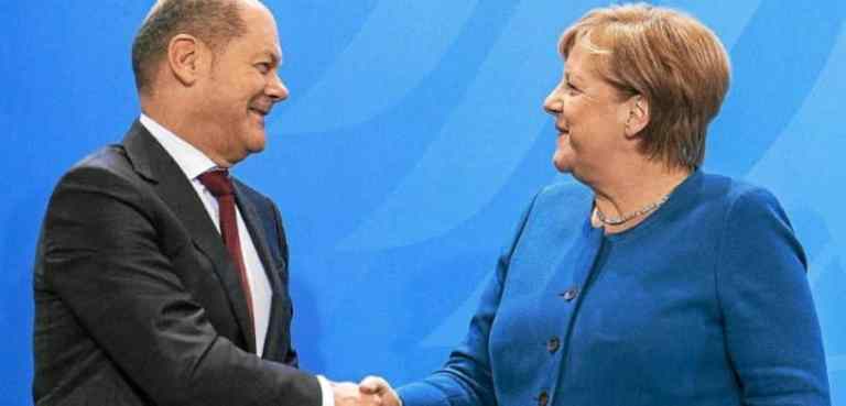 Allemagne : Olaf Scholz succède officiellement à Angela Merkel