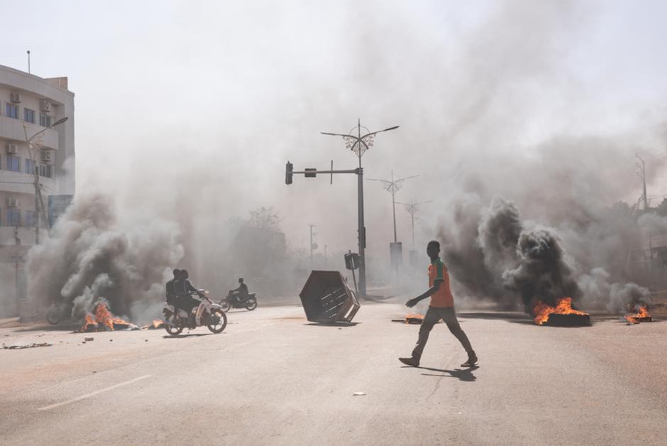 Burkina : Le gouvernement impose un couvre-feu suite à une série de mutineries