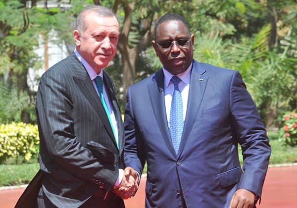 Séismes en Turquie et en Syrie : Macky Sall compte envoyer des sapeurs-pompiers spécialistes des secours