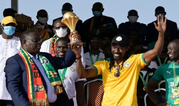 L’hommage vibrant du Président à Aliou Cissé : « Tu as fait ce qu’aucun entraîneur n’a fait »