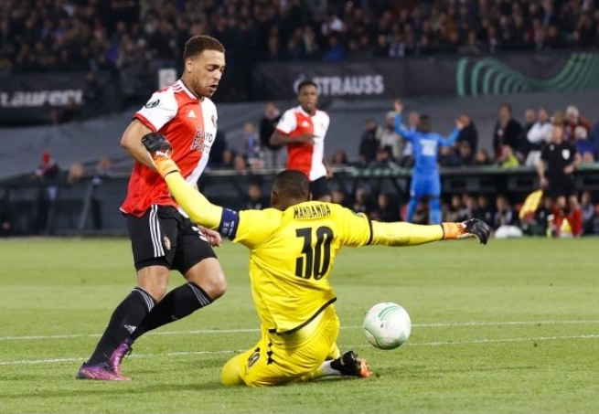 Ligue Europa Conférence : L’OM perd (2-3) face à Feyenoord, Bamba Dieng buteur