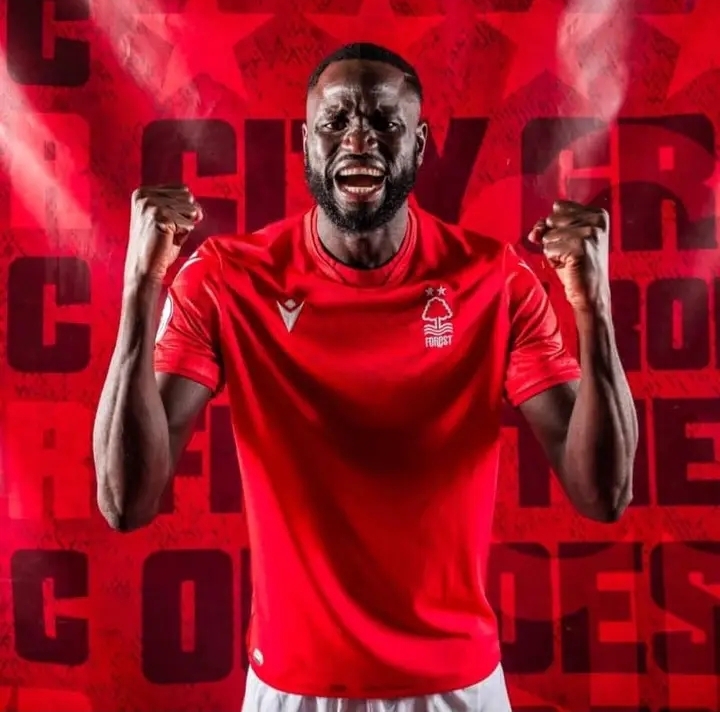 Mercato des Lions : Cheikhou Kouyaté signe pour deux ans à Nottingham Forest