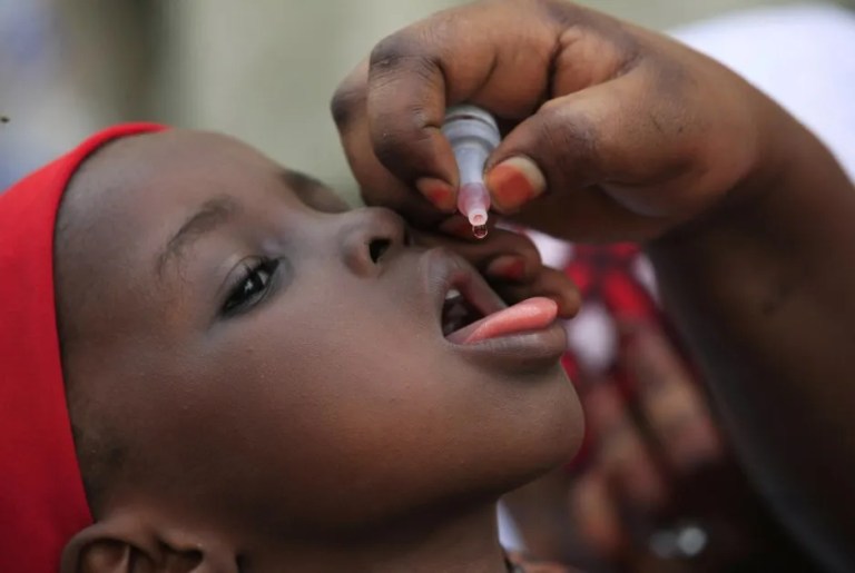 Recrudescence des cas de polio en Afrique : Macky appelle à la mobilisation pour la vaccination des enfants