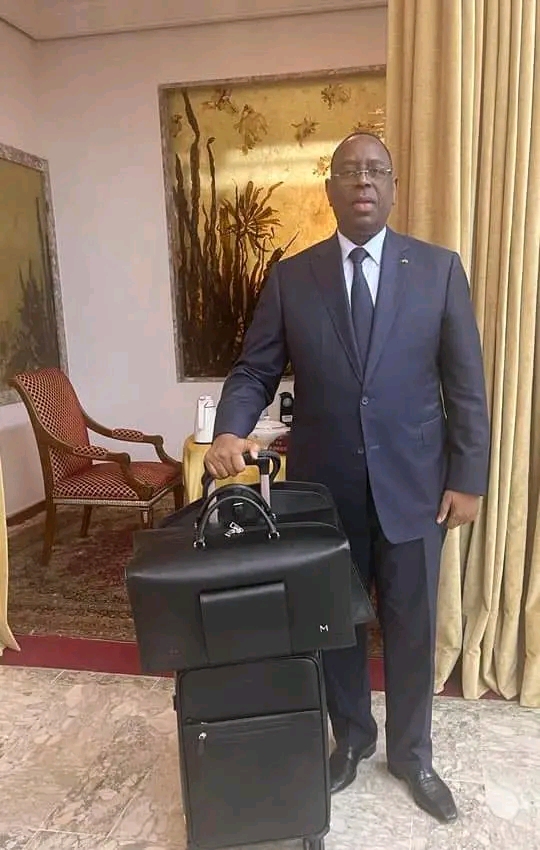 Mois du consommer local : Macky Sall félicite les producteurs et consomme local