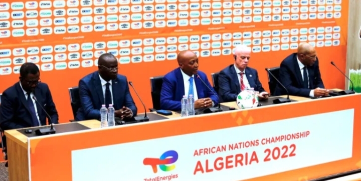 Patrice Motsepe sur le foot africain : «La plupart de nos joueurs qui brillent aujourd’hui en Europe ou ailleurs, ont une base locale. Par exemple, Sadio Mané a été formé au Sénégal »