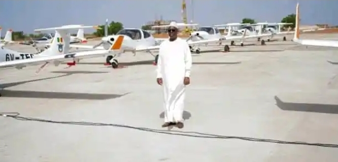 Thiès : Macky Sall réceptionne 17 avions et hélicoptères de l’AIMAC