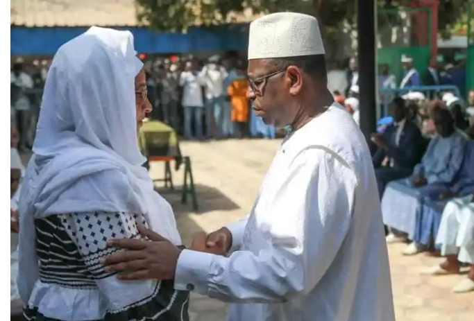 Macky Sall à la levée du corps de Ibrahima Sène du PIT