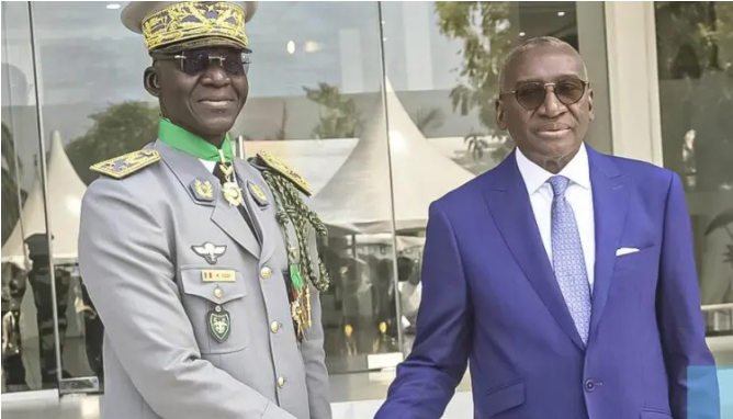 Armée Nationale : Le général Mbaye Cissé prend les commandements