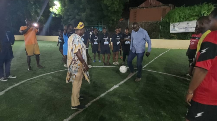 Le Maire de Gorée,  Augustin Senghor donne le coup d’envoi de la Finale des Benjamins