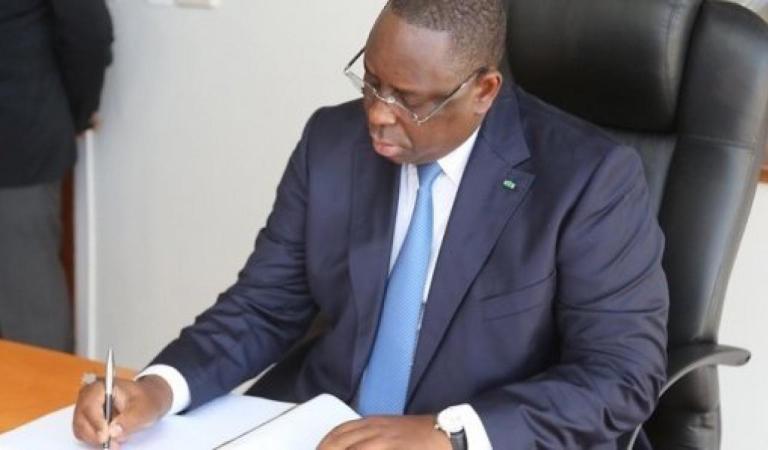 Macky Sall écarte la renégociation des contrats pétroliers au Sénégal