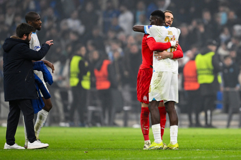 Ligue Europa : L’OM domine Shakhtar Donetsk avec un but d’Ismaïla Sarr et se qualifie en 8es de finale