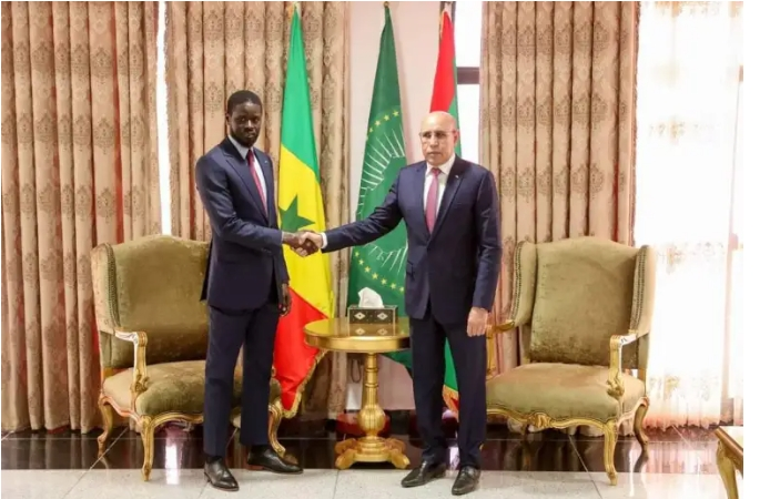 Échanges entre le Président sénégalais et son homologue sur les relations de coopération bilatérale entre Dakar et Nouakchott