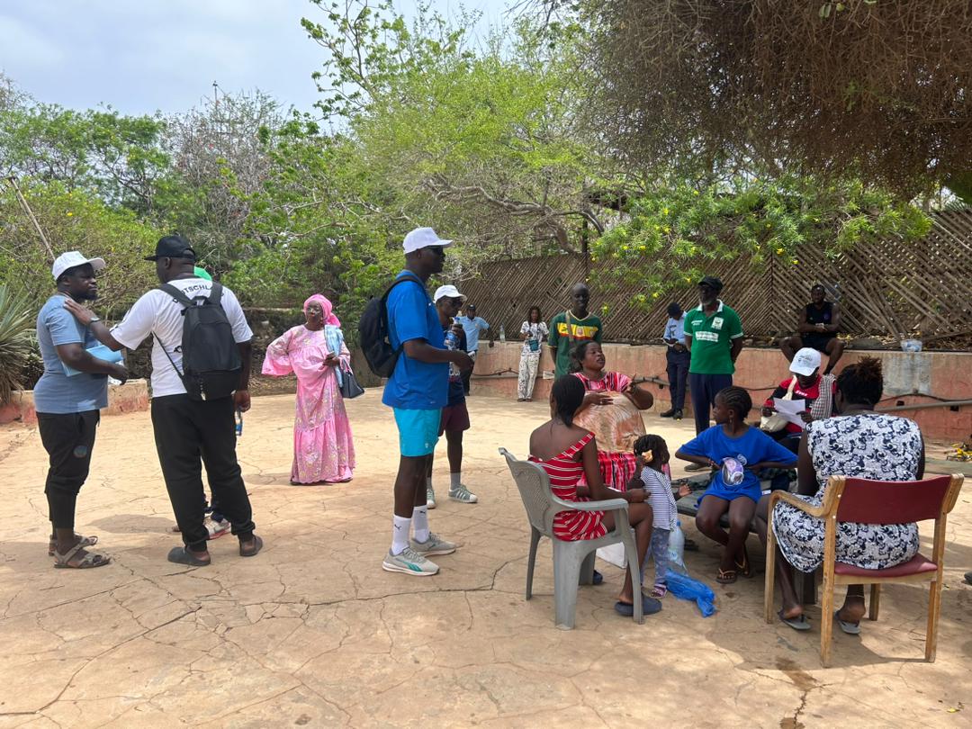 Île de Gorée : Journée de sensibilisation et de jardinage au niveau des sentiers naturels du Castel